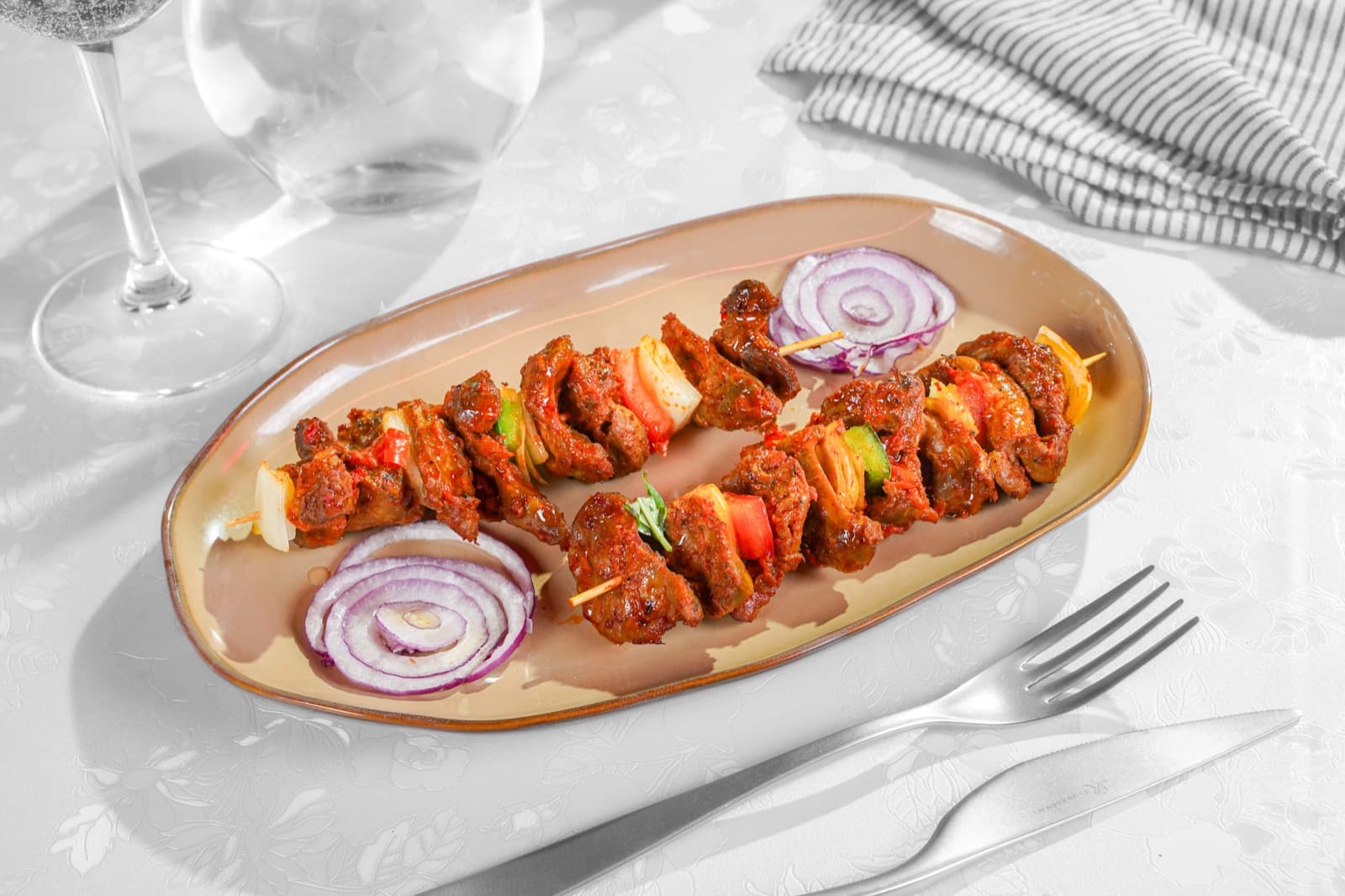 Brochettes de suya pimentées